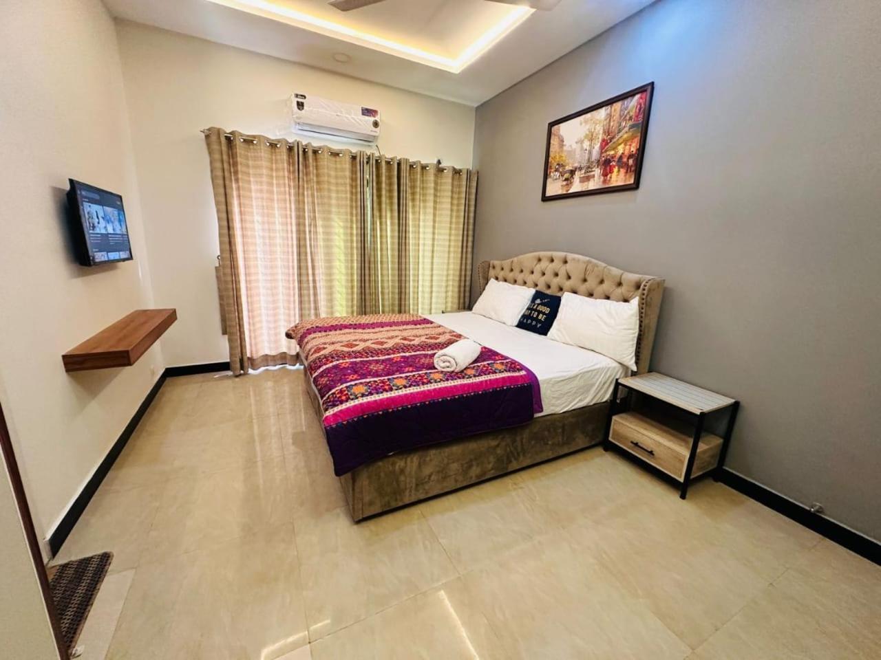Holidazzle Lodge Islamabad Ngoại thất bức ảnh