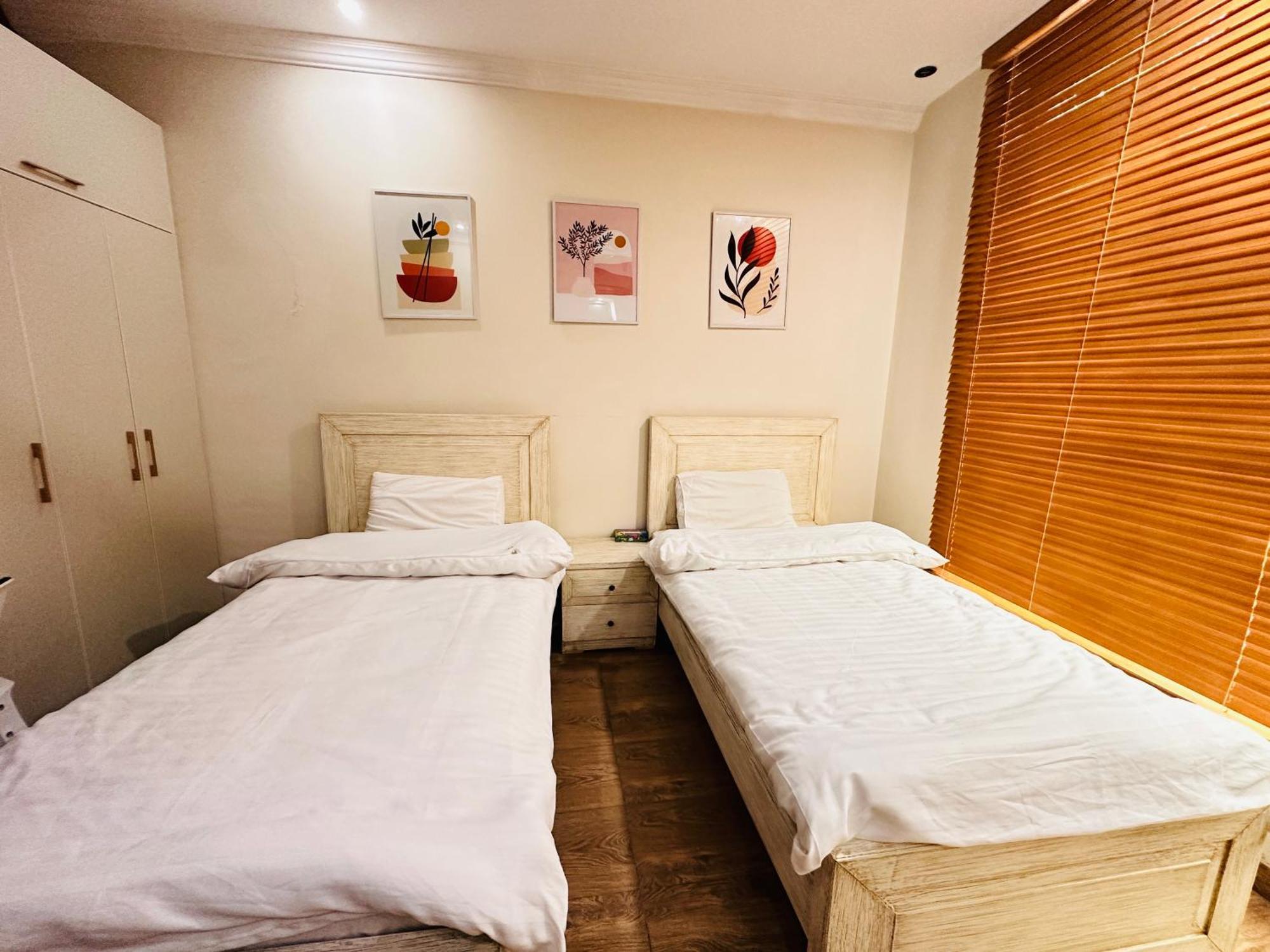 Holidazzle Lodge Islamabad Ngoại thất bức ảnh